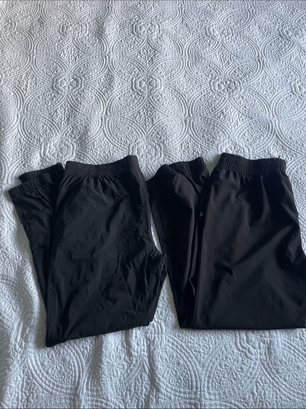 Set of 2 Women’s Joggers